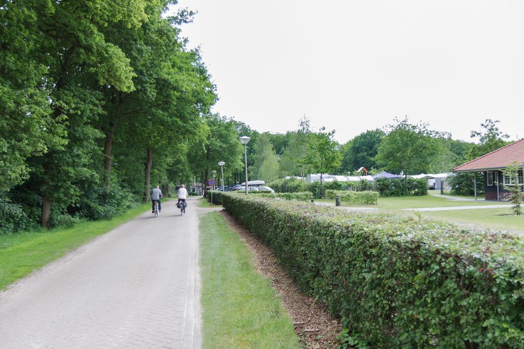 Familiecamping De Vossenburcht IJhorst Exterior foto